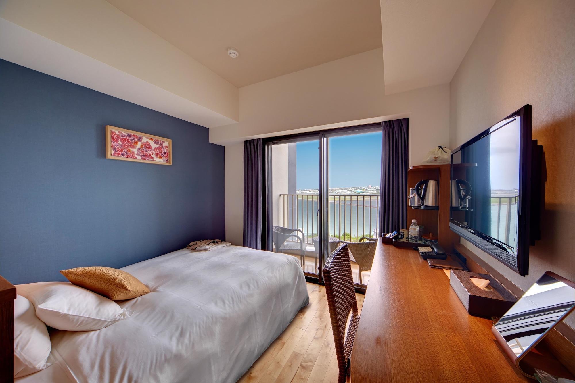 Senagajima Island Resort & Spa Tomigusuku Экстерьер фото