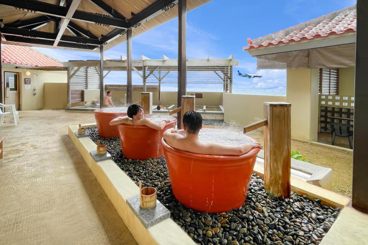 Senagajima Island Resort & Spa Tomigusuku Экстерьер фото