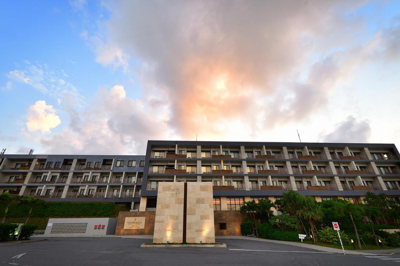 Senagajima Island Resort & Spa Tomigusuku Экстерьер фото