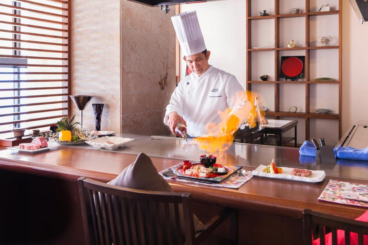 Senagajima Island Resort & Spa Tomigusuku Экстерьер фото