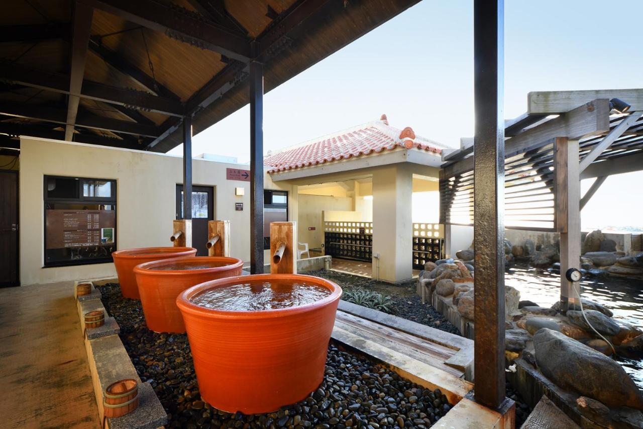 Senagajima Island Resort & Spa Tomigusuku Экстерьер фото